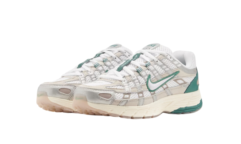 Nike P-6000 Premium Light Bone Bicoastal Groen