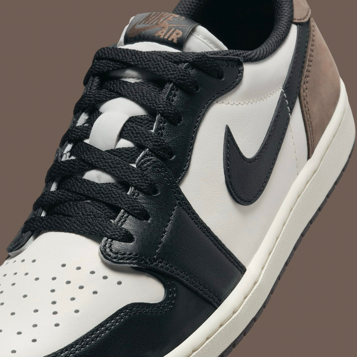 Air Jordan 1 Low OG 'Mocha' - Sneakerhype