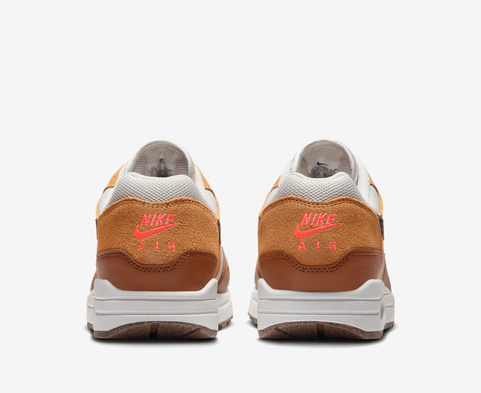 Nike Air Max 1 Essential British Tan Light Bone
