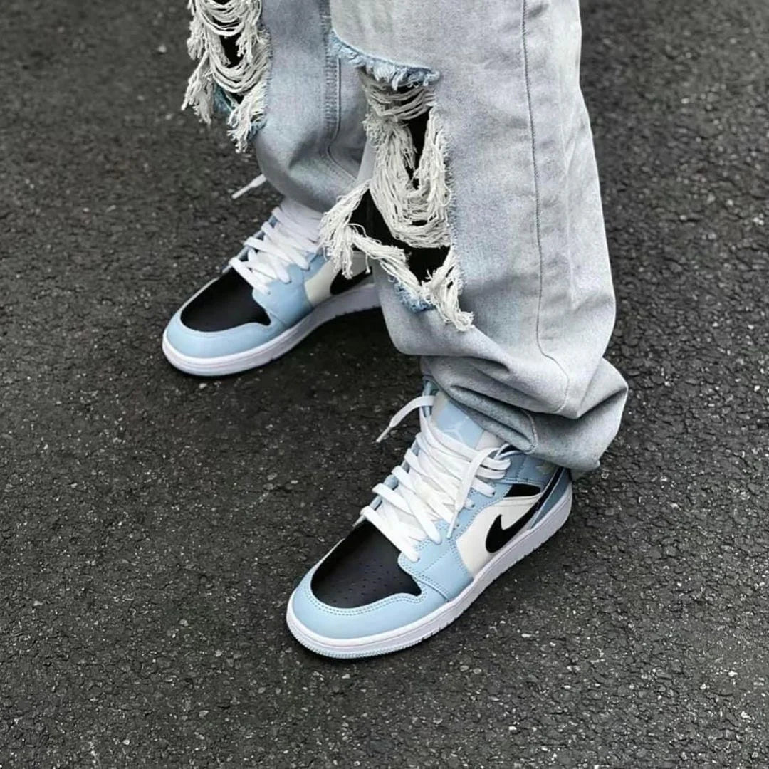 Jordan 1 Mid 'Ice Blue' (GS) - Sneakerhype