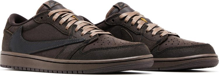 Jordan 1 Retro Low OG SP 'Travis Scott Velvet Brown' - Sneakerhype