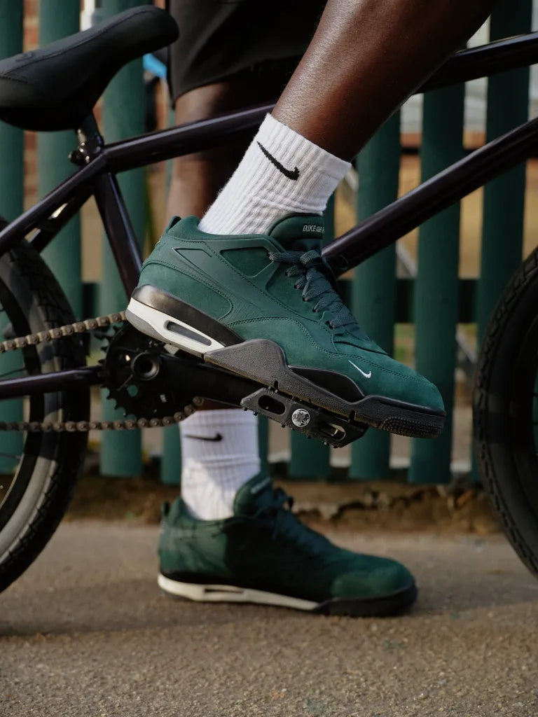 Jordan 4 RM SP Nigel Sylvester Grandma's Driveway - Sneakerhype