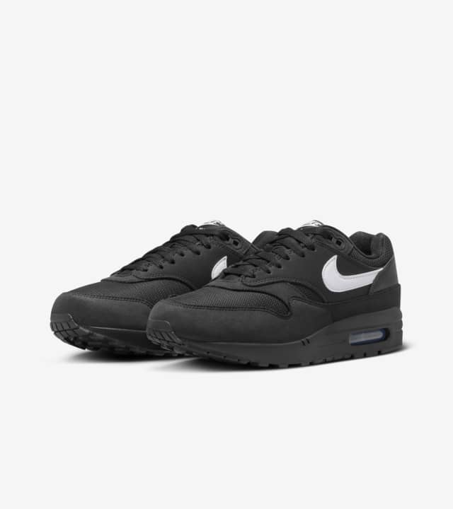 Air max 1 noir et blanc online