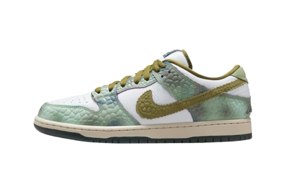 Nike Dunk Low SB ''Chameleon'' x Alexis Sablone