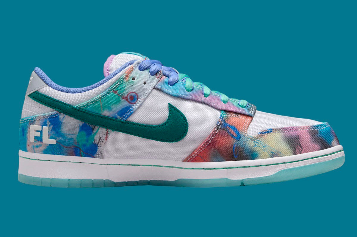 Nike SB Dunk Low Futura Laboratories Bleached Aqua