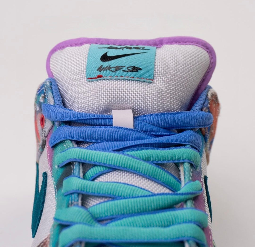 Nike SB Dunk Low Futura Laboratories Bleached Aqua - Sneakerhype