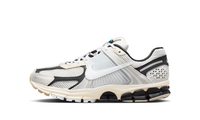 Nike Zoom Vomero 5 Supersonic Light Bone Black