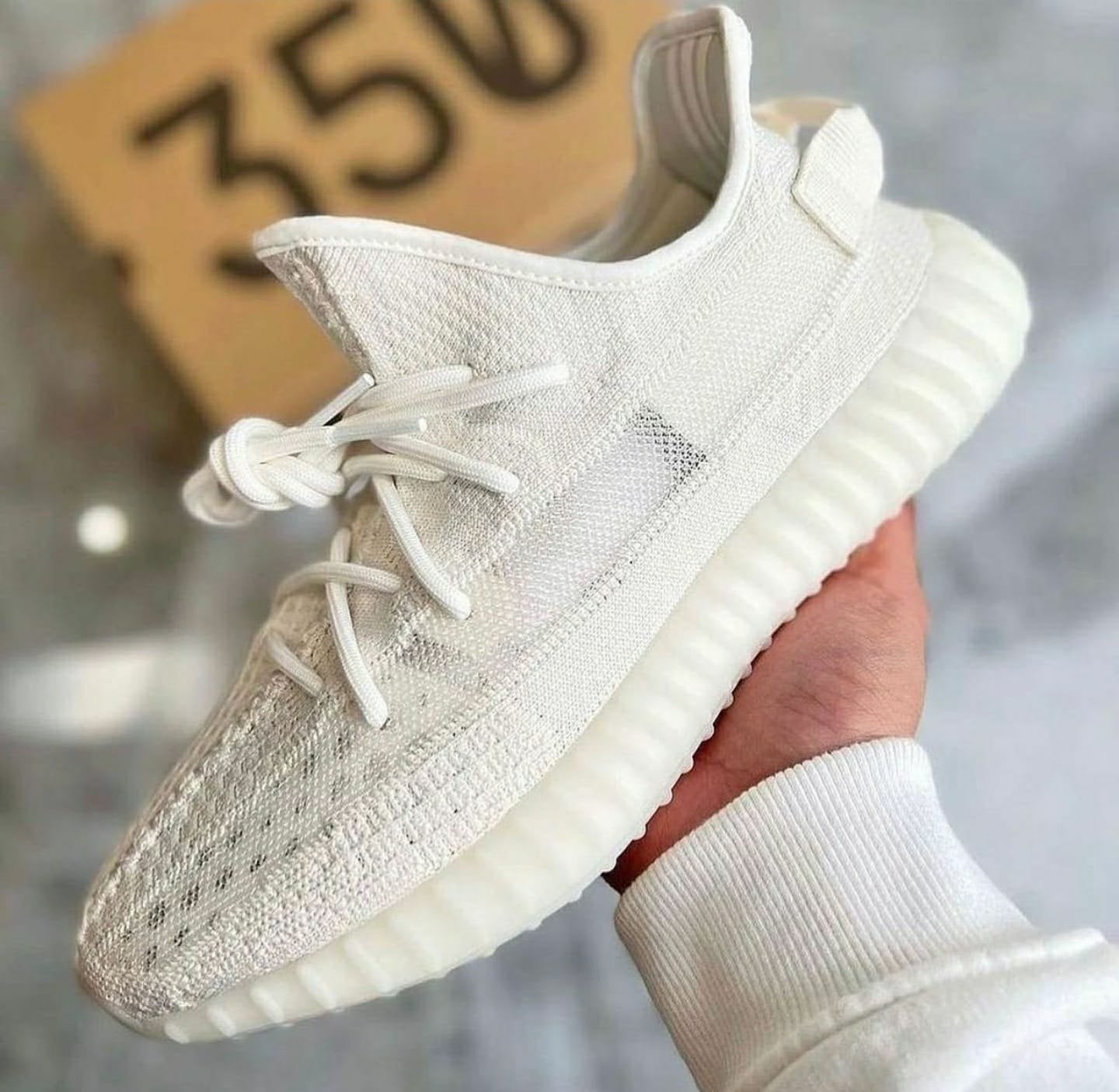 Yeezy Boost 350 V2 Bone