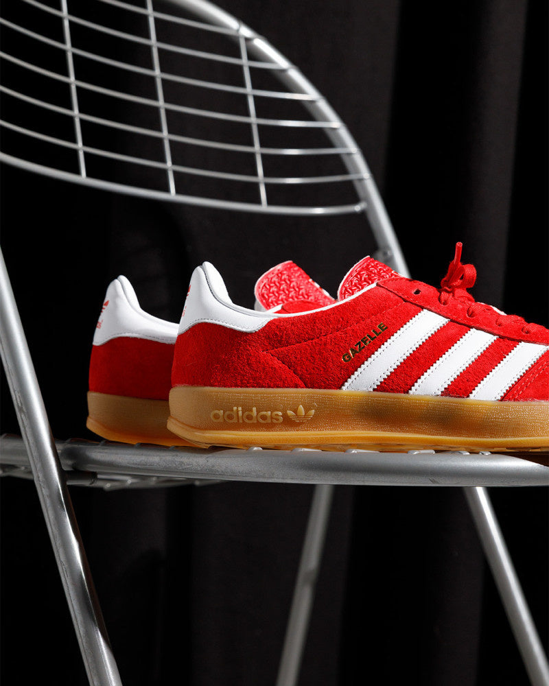 Ad*s gazelle scarlet cloud white