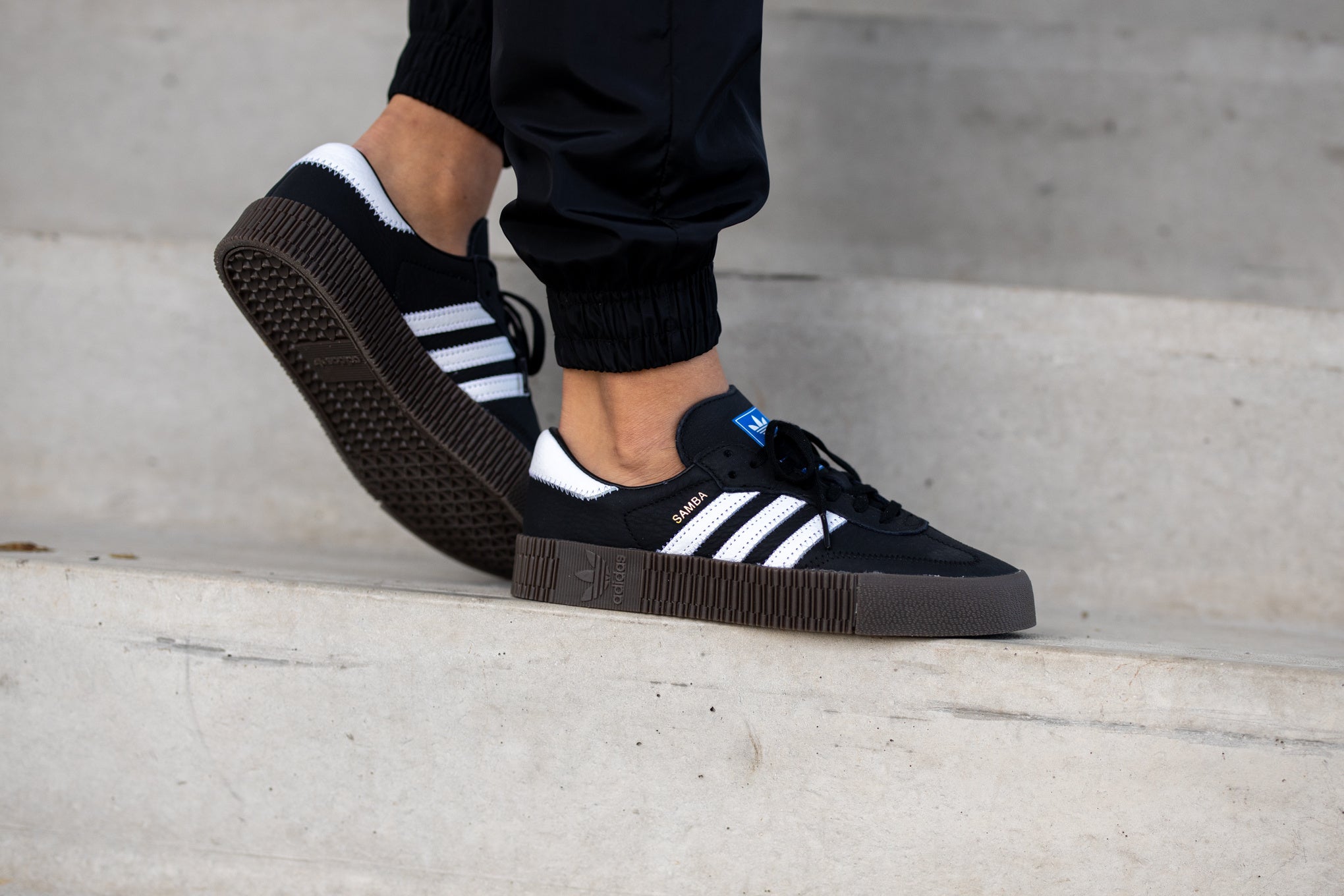 Black adidas samba rose on sale