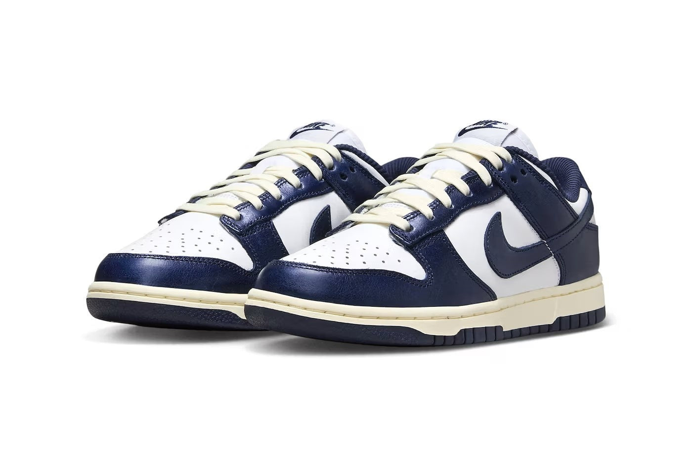 Nike Dunk Low Vintage Navy (W)