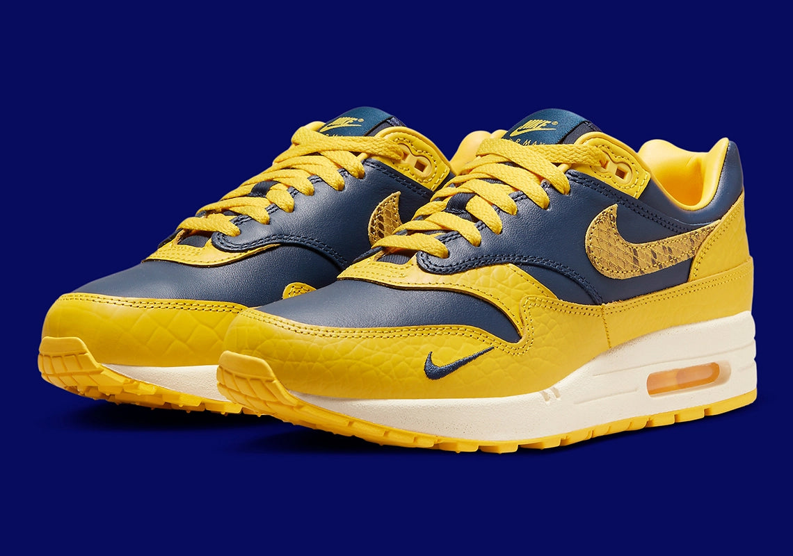 Nike Air Max 1 CO.JP Michigan Head to Head (W)