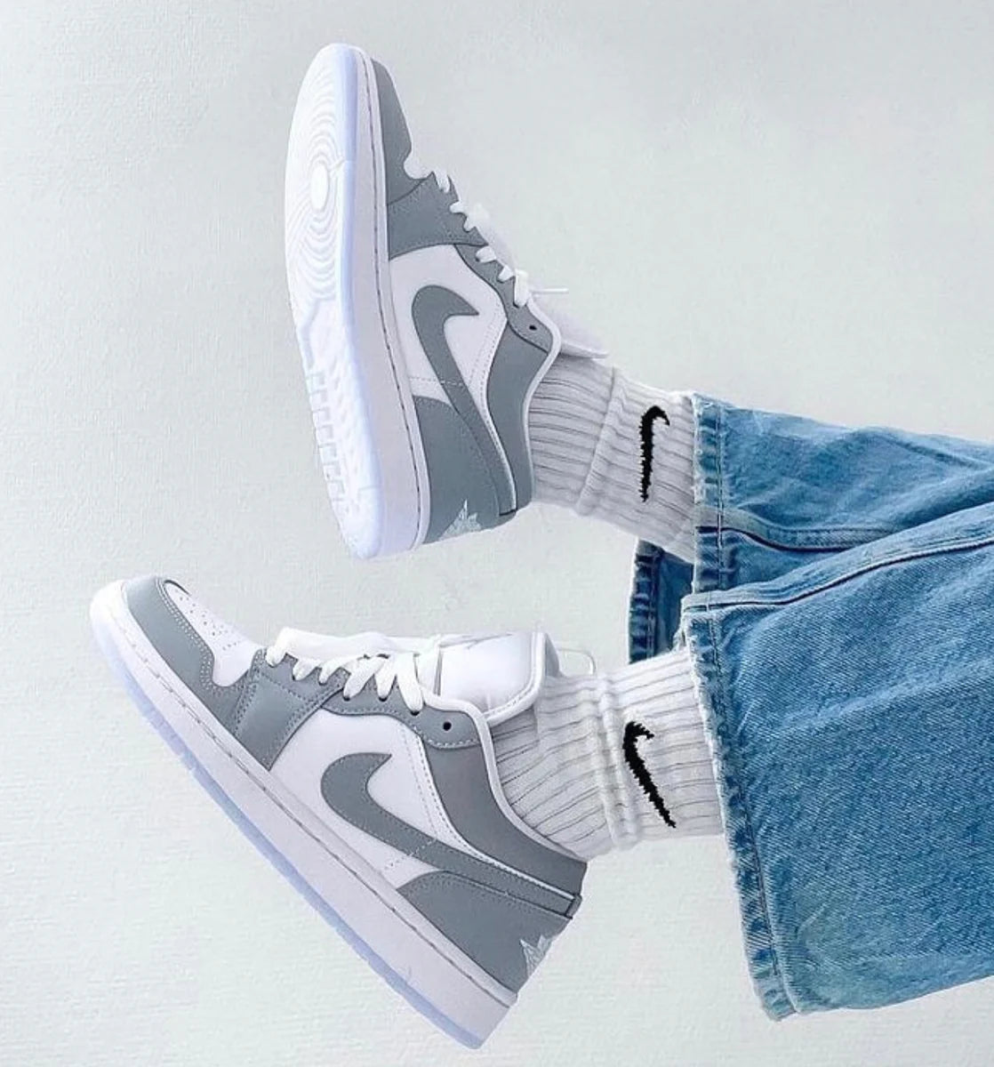 Jordan 1 wolf grey best sale