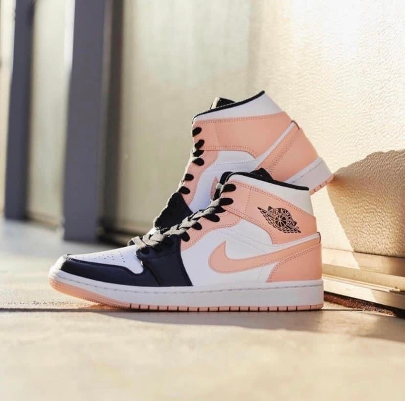 Air Jordan 1 Mid Crimson Tint GS