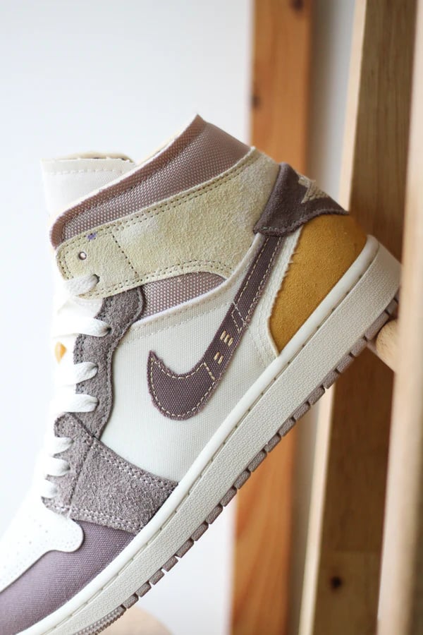 Jordan 1 Mid SE 'Craft Inside Out' - Sneakerhype