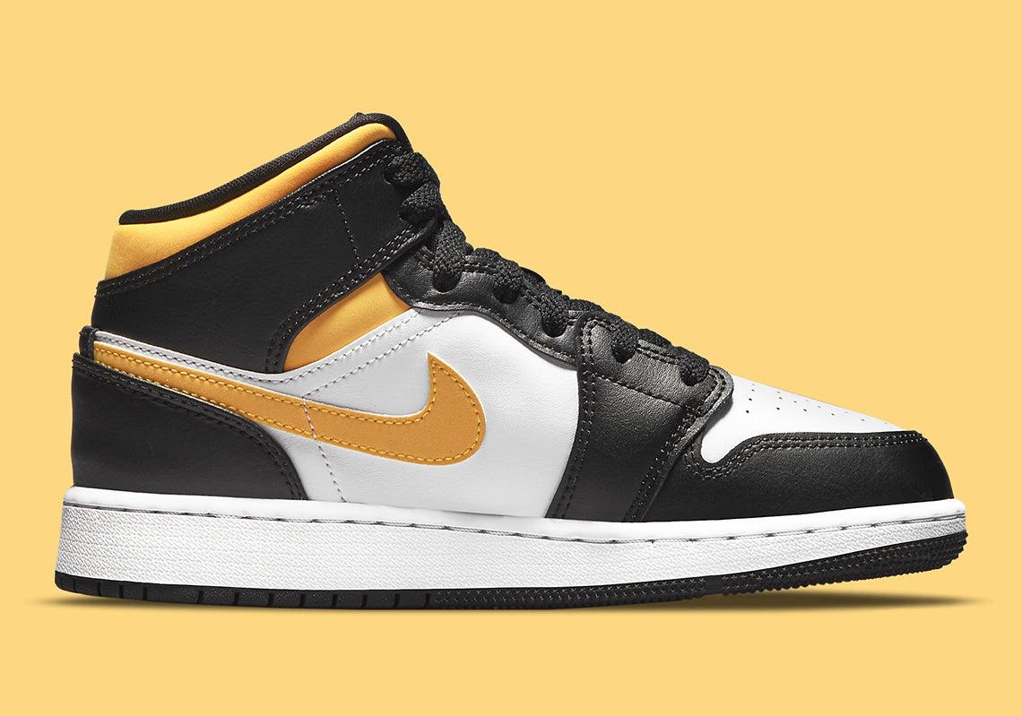 Jordan 1 Mid 'White Pollen Black' - Sneakerhype