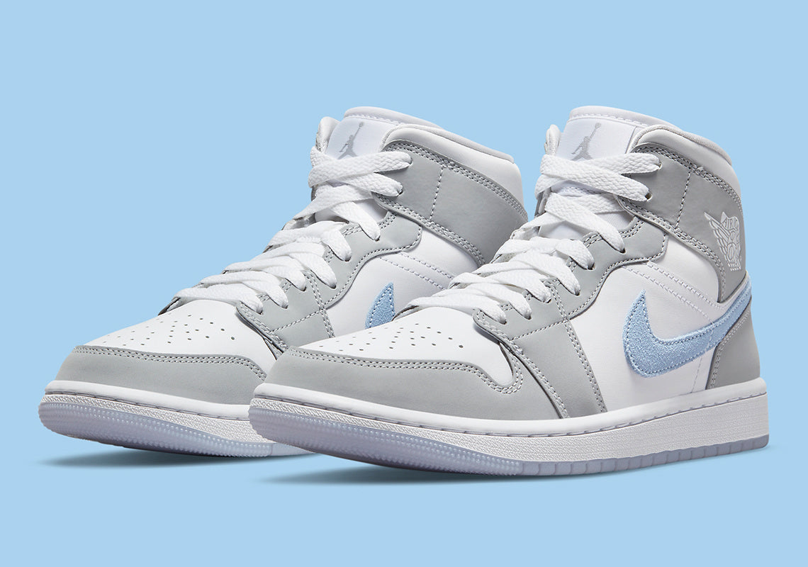 Jordan 1 Mid Wolf Grey