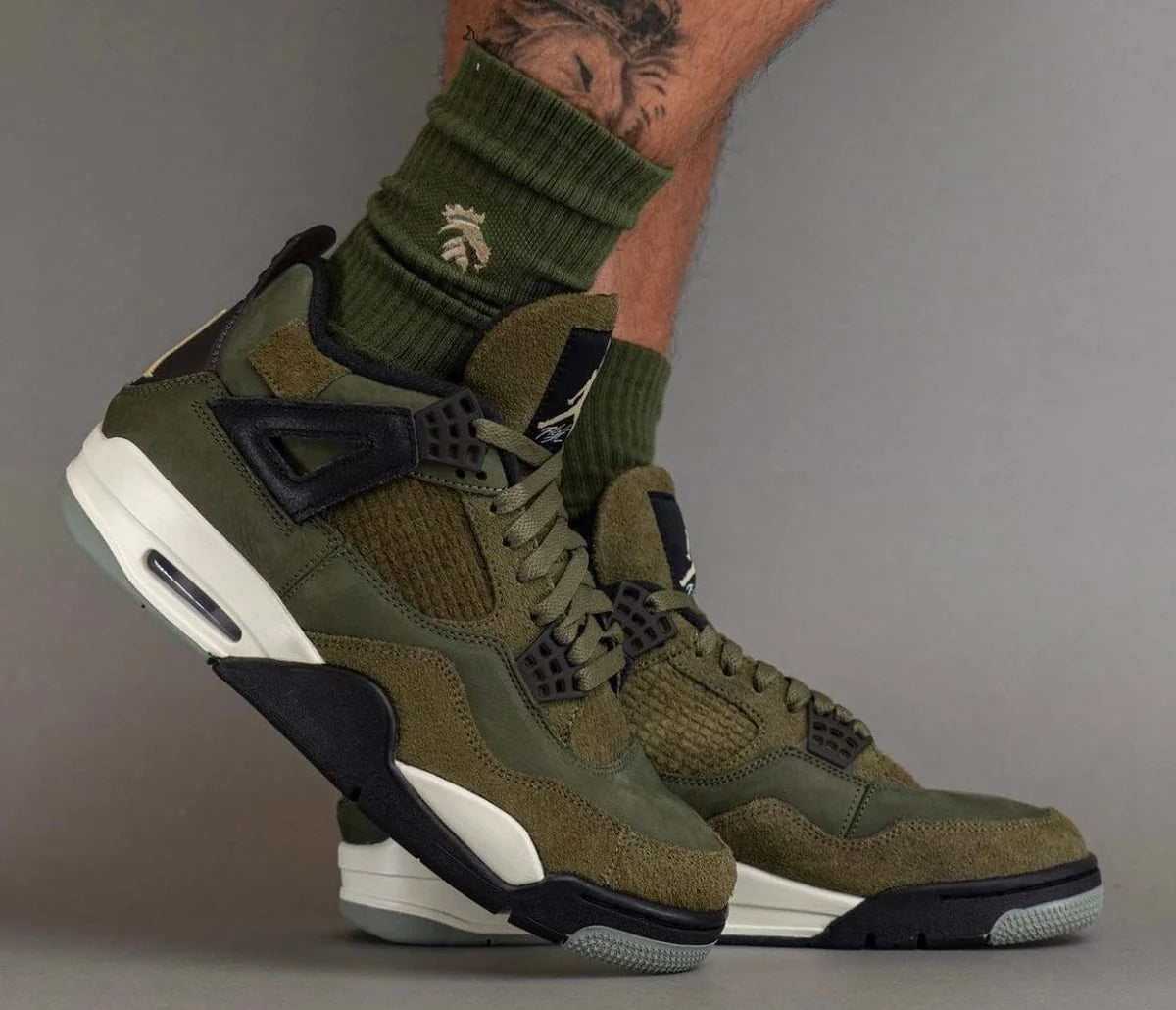 Jordan 4 Retro SE Craft Medium Olive