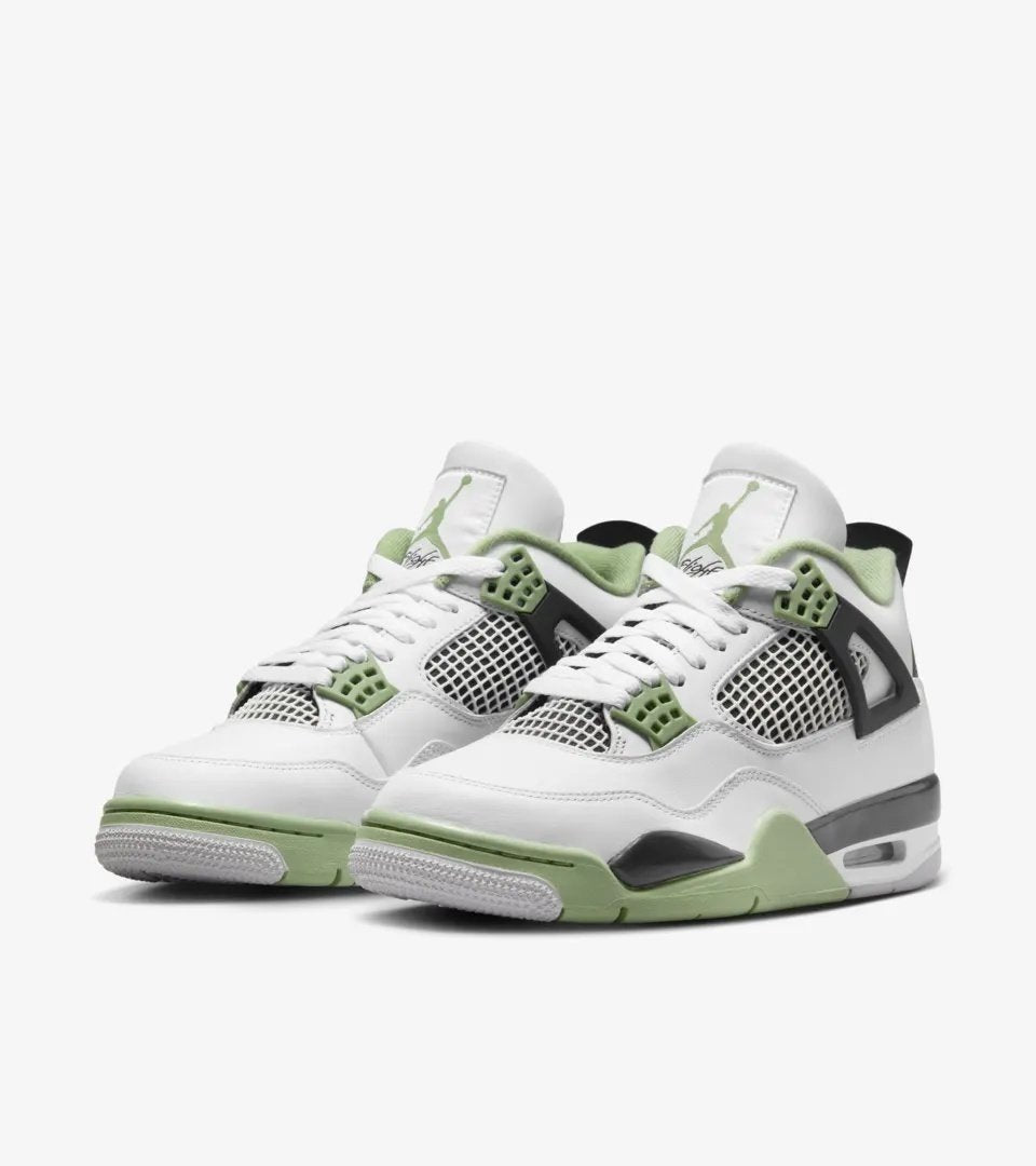 Jordan 4 Retro 