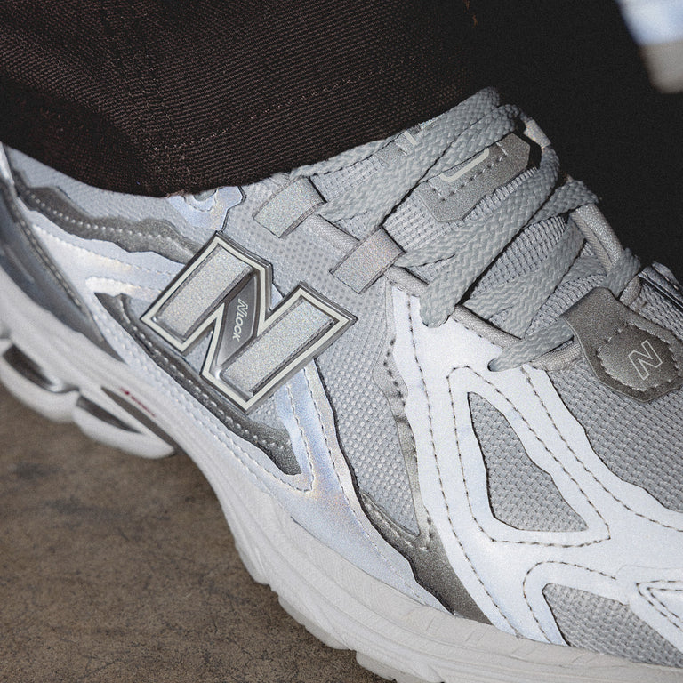 New Balance 1906D Protection Pack Silver Metallic