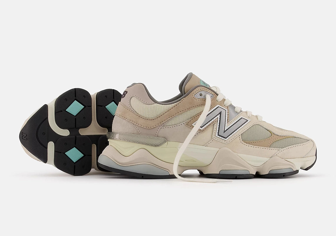 New Balance 9060 Sea Salt Black