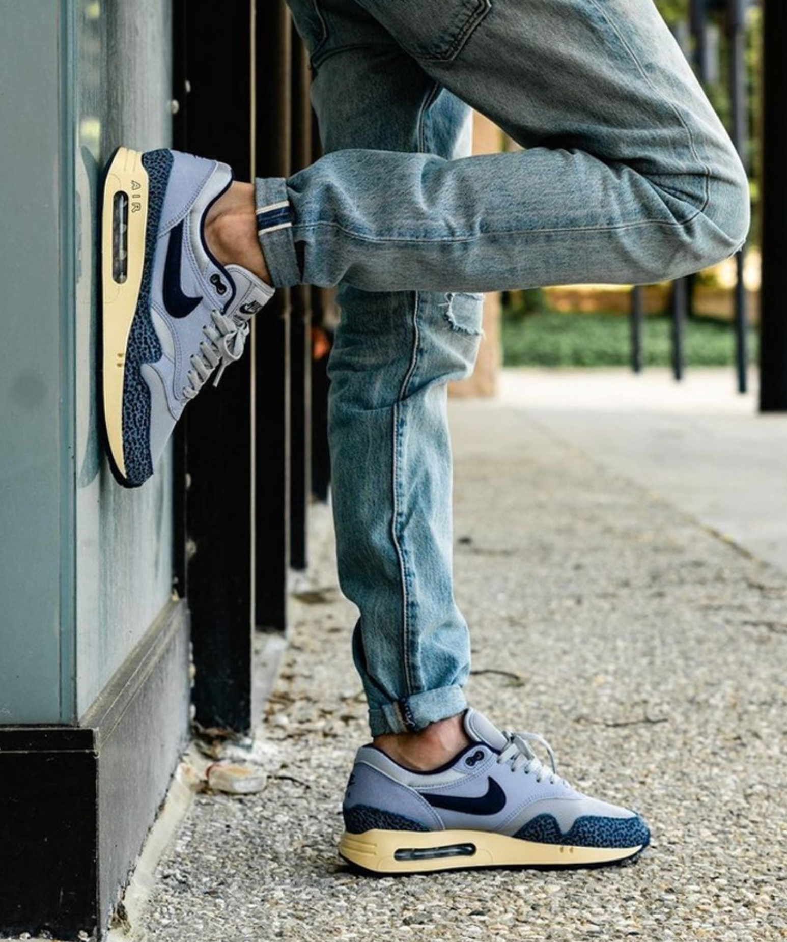 Nike air max 1 grey blue best sale