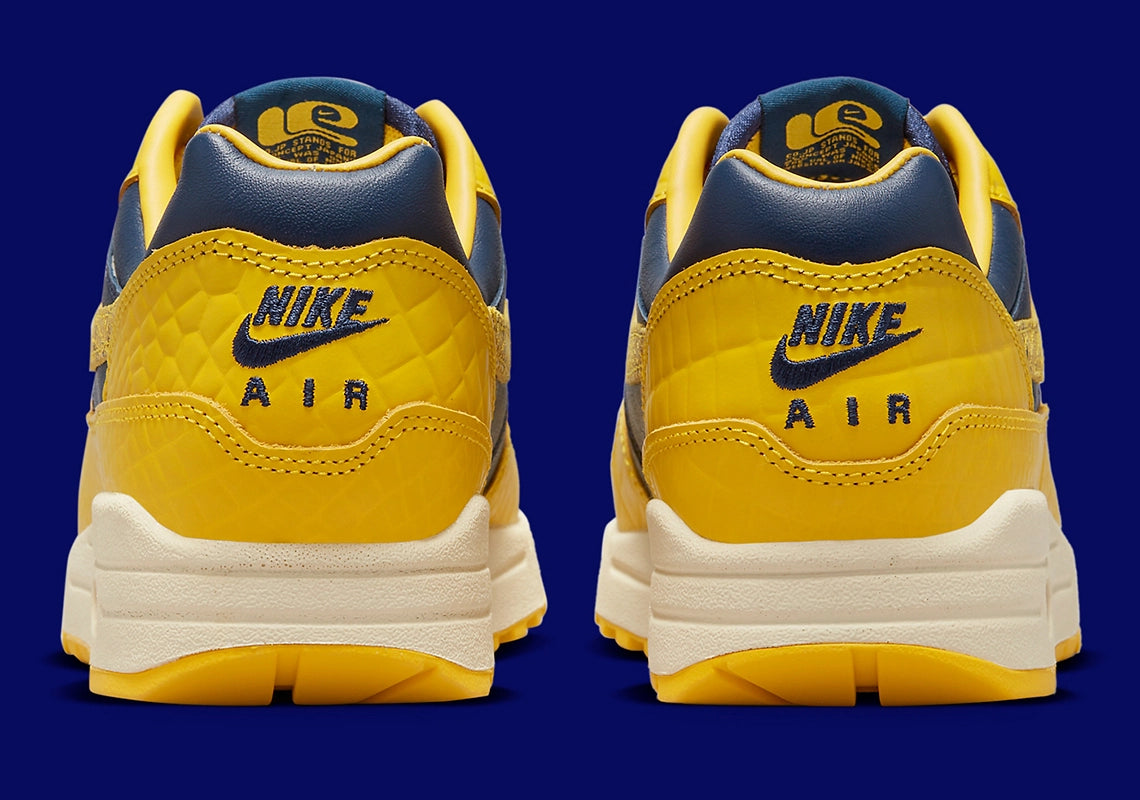 Nike Air Max 1 CO.JP Michigan Head to Head (W)