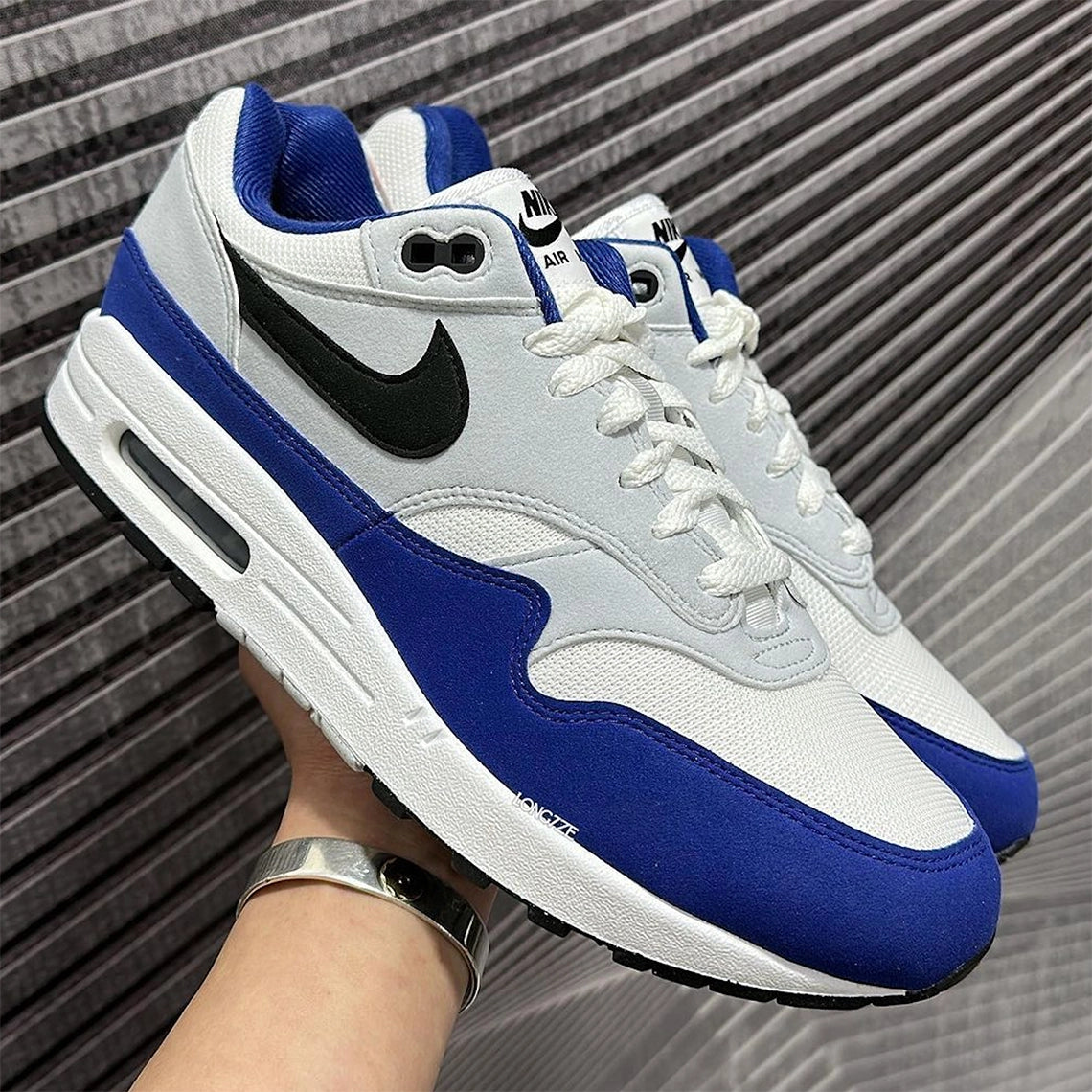 Air max 1 all blue on sale