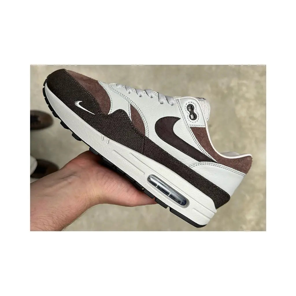 Nike air max size best sale