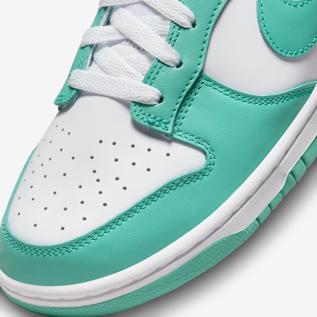 Nike Dunk Low Clear Jade