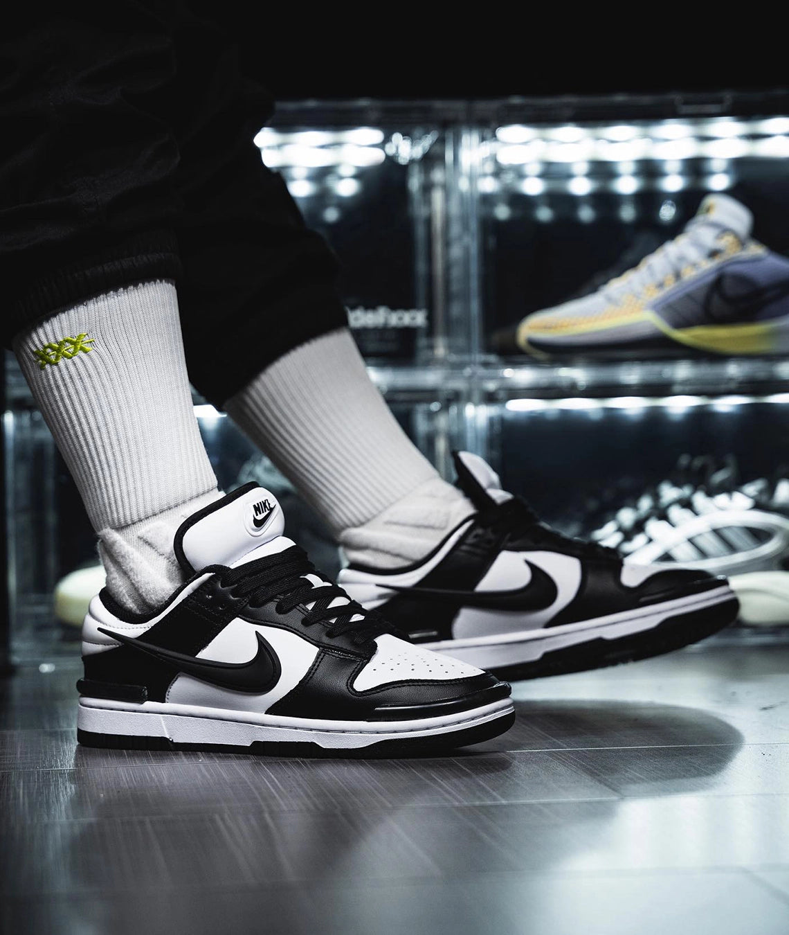 Nike Dunk Low Twist Panda (W)