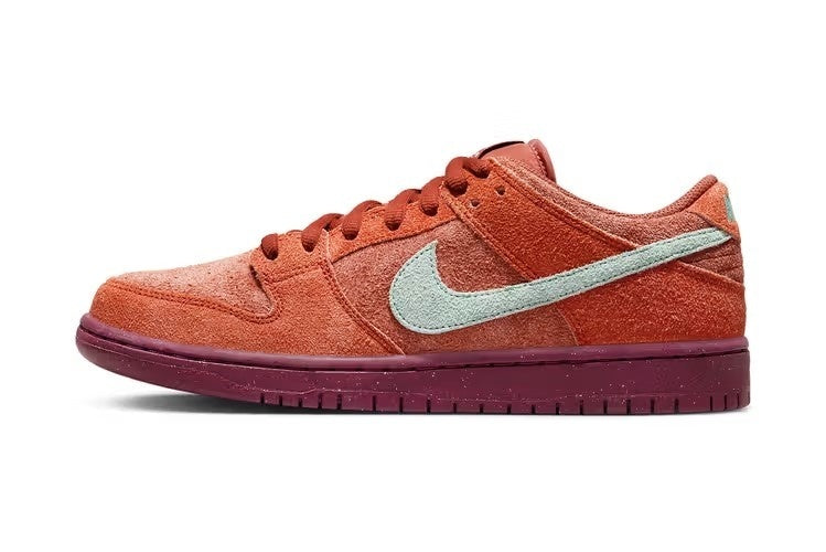 Nike SB Dunk Low Mystic Red - Sneakerhype