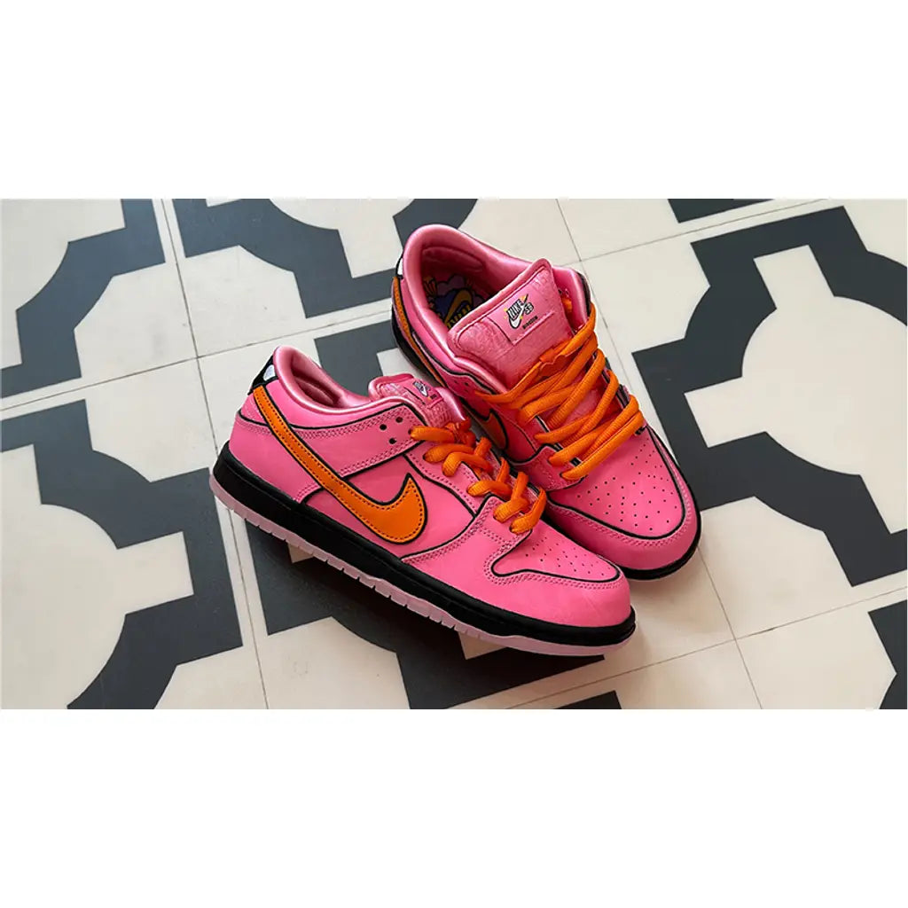 Nike SB Dunk Low The Powerpuff Girls Blossom