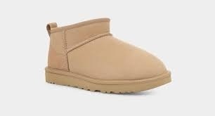 UGG Classic Ultra Mini 