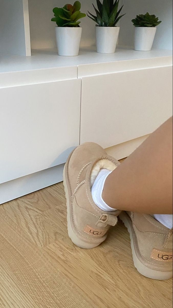 Ugg Classic Ultra Mini Sand Dames - Sneakerhype